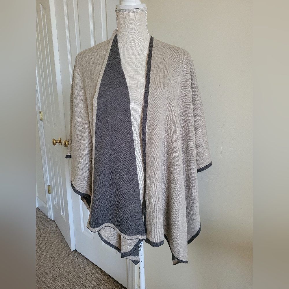 V. Fraas Tunic poncho reversible
